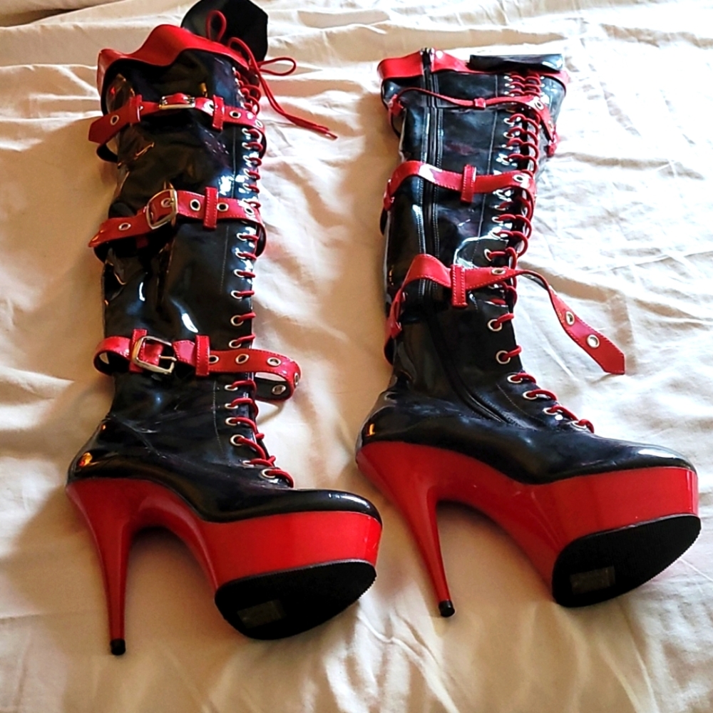 Thigh High Dominatrix Platform Stiletto Boots!